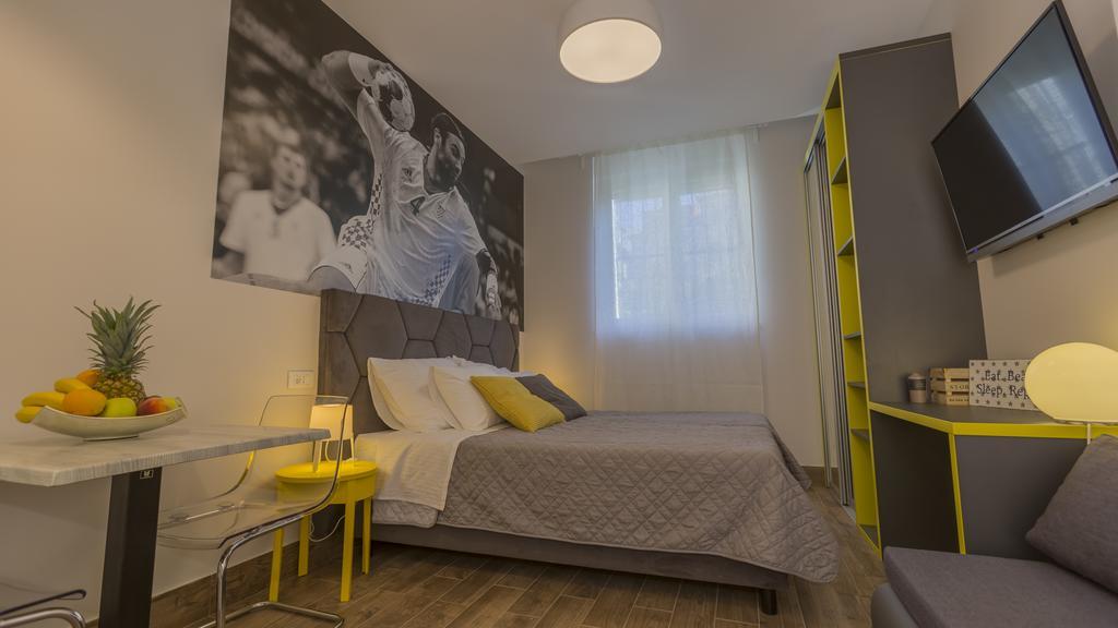 City Hall Apart&Rooms Split Bagian luar foto